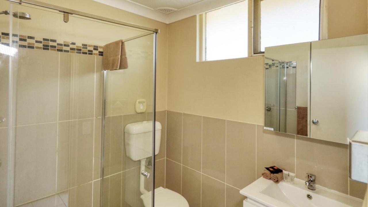 Cootamundra Gardens Motel Bagian luar foto